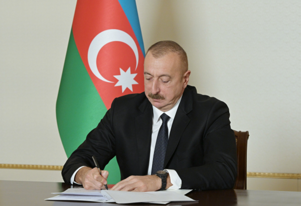 Azərbaycan elminin inkişafında xidmətləri olan şəxslər təltif edildilər SƏRƏNCAM